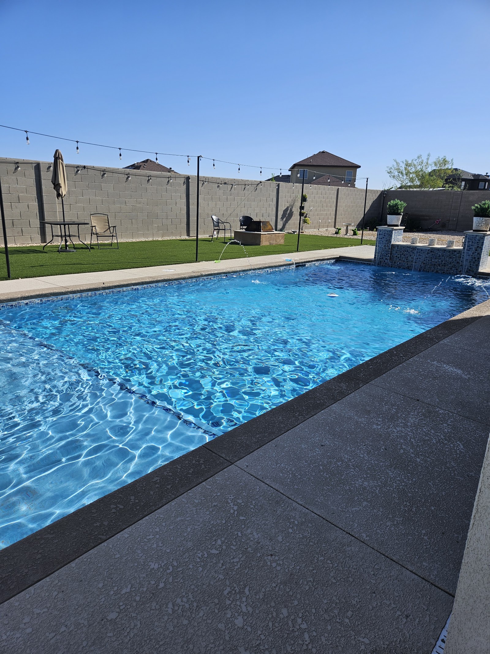Johnny D Pools pool services